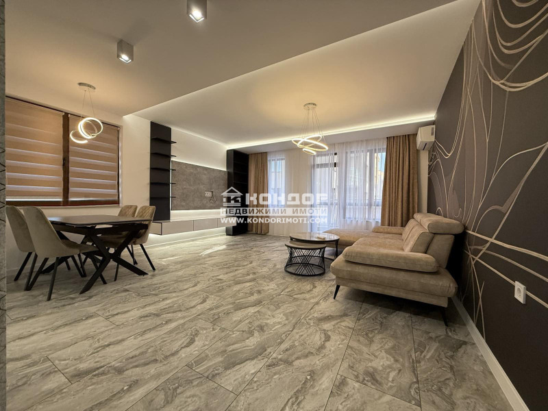 Продава 3-СТАЕН, гр. Пловдив, Остромила, снимка 2 - Апартаменти - 52798283