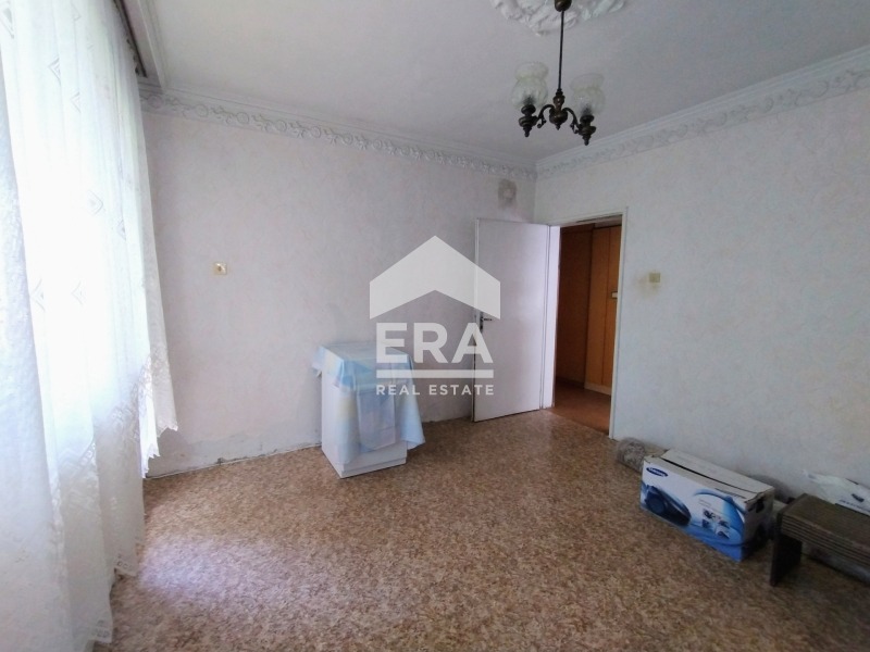 Продава 3-СТАЕН, гр. Кърджали, Възрожденци, снимка 8 - Апартаменти - 56222117