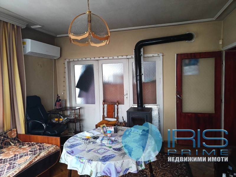 Продава МНОГОСТАЕН, гр. Шумен, Куршун чешма, снимка 7 - Апартаменти - 52534735