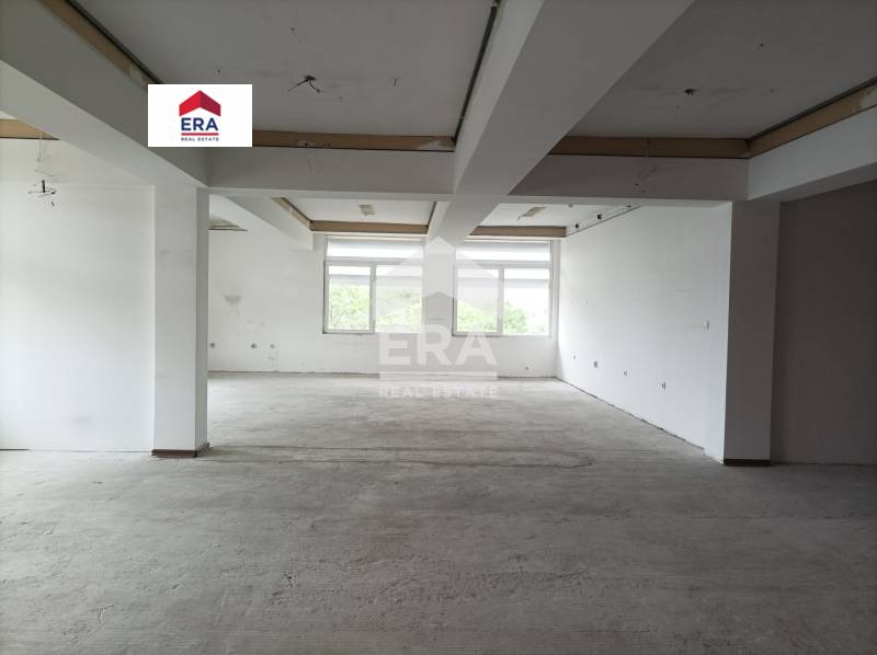 Te koop  Kantoor Stara Zagora , Tsentar , 244 m² | 43426552 - afbeelding [3]