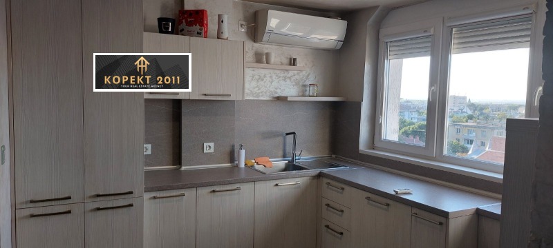 Na prodej  Podkroví Ruse , Širok centar , 23 m2 | 26317393 - obraz [3]