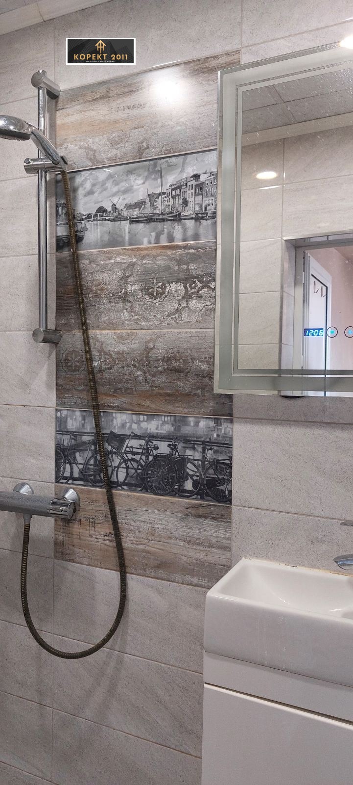 Na prodej  Podkroví Ruse , Širok centar , 23 m2 | 26317393 - obraz [4]