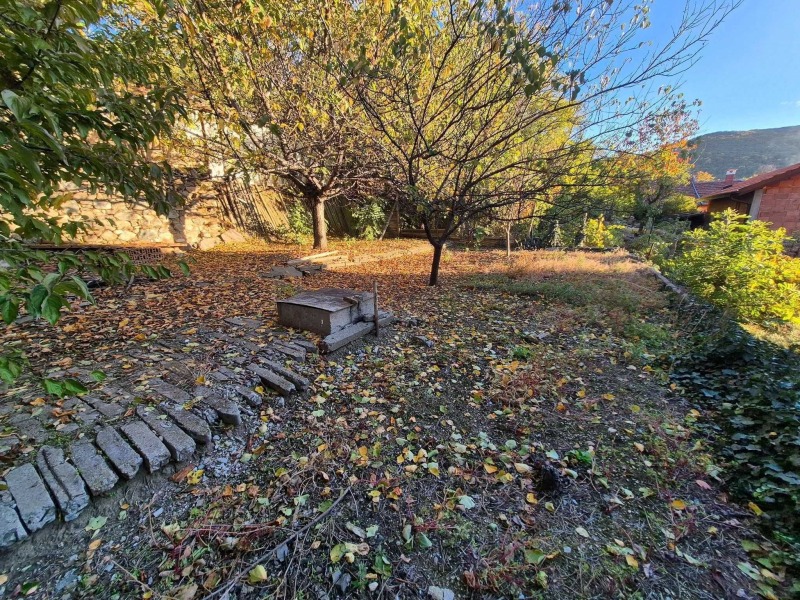 Продава КЪЩА, с. Брестовица, област Пловдив, снимка 13 - Къщи - 52335846