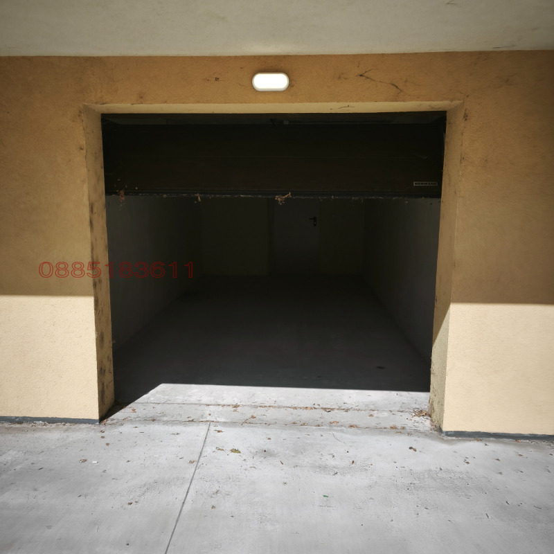 Til salg  Garage Ruse , Alei Vazrazhdane , 19 kvm | 83331664