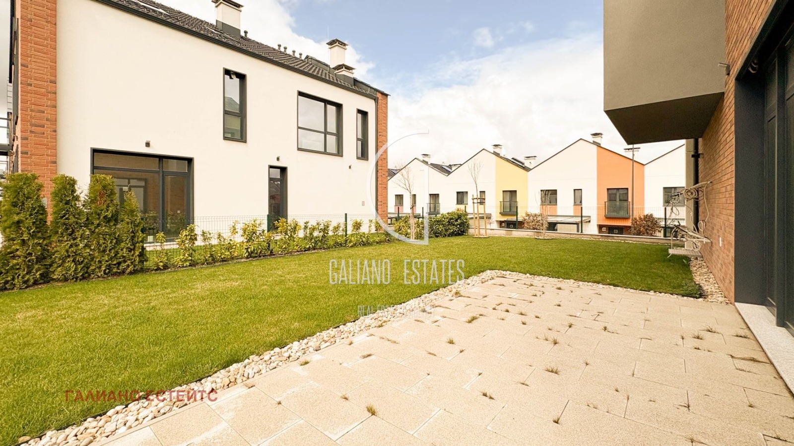 Продава КЪЩА, гр. София, с. Герман, снимка 2 - Къщи - 54540020