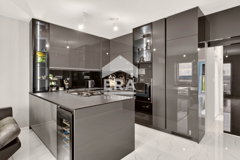 Продава 3-СТАЕН, гр. Варна, Възраждане 1, снимка 4 - Апартаменти - 56458130