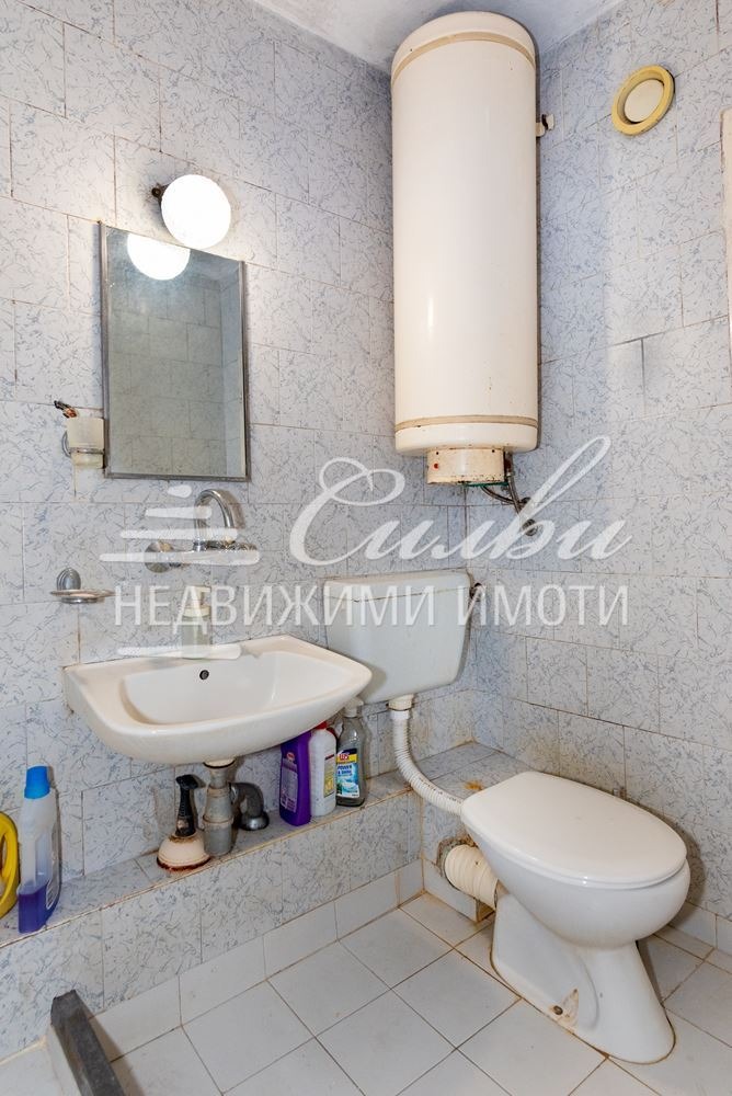 На продаж  3 кімнатна Шумен , Тракия , 113 кв.м | 27489793 - зображення [11]