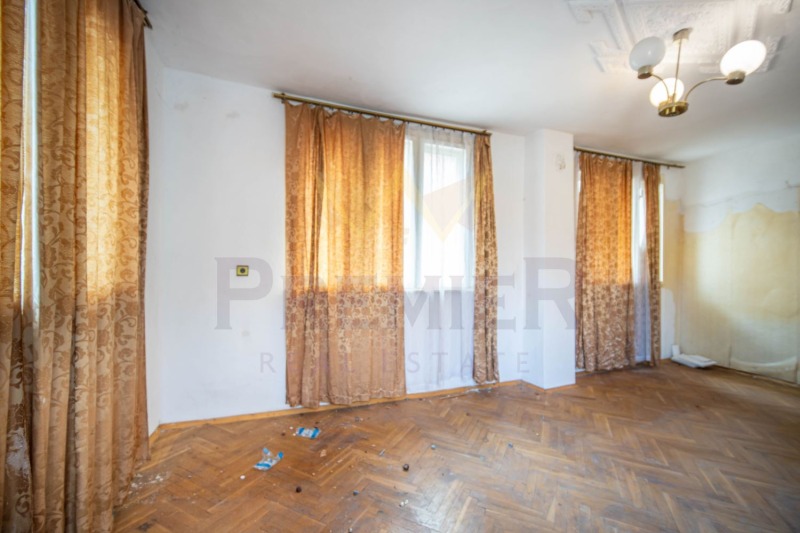 Продава КЪЩА, гр. Балчик, област Добрич, снимка 13 - Къщи - 52732084