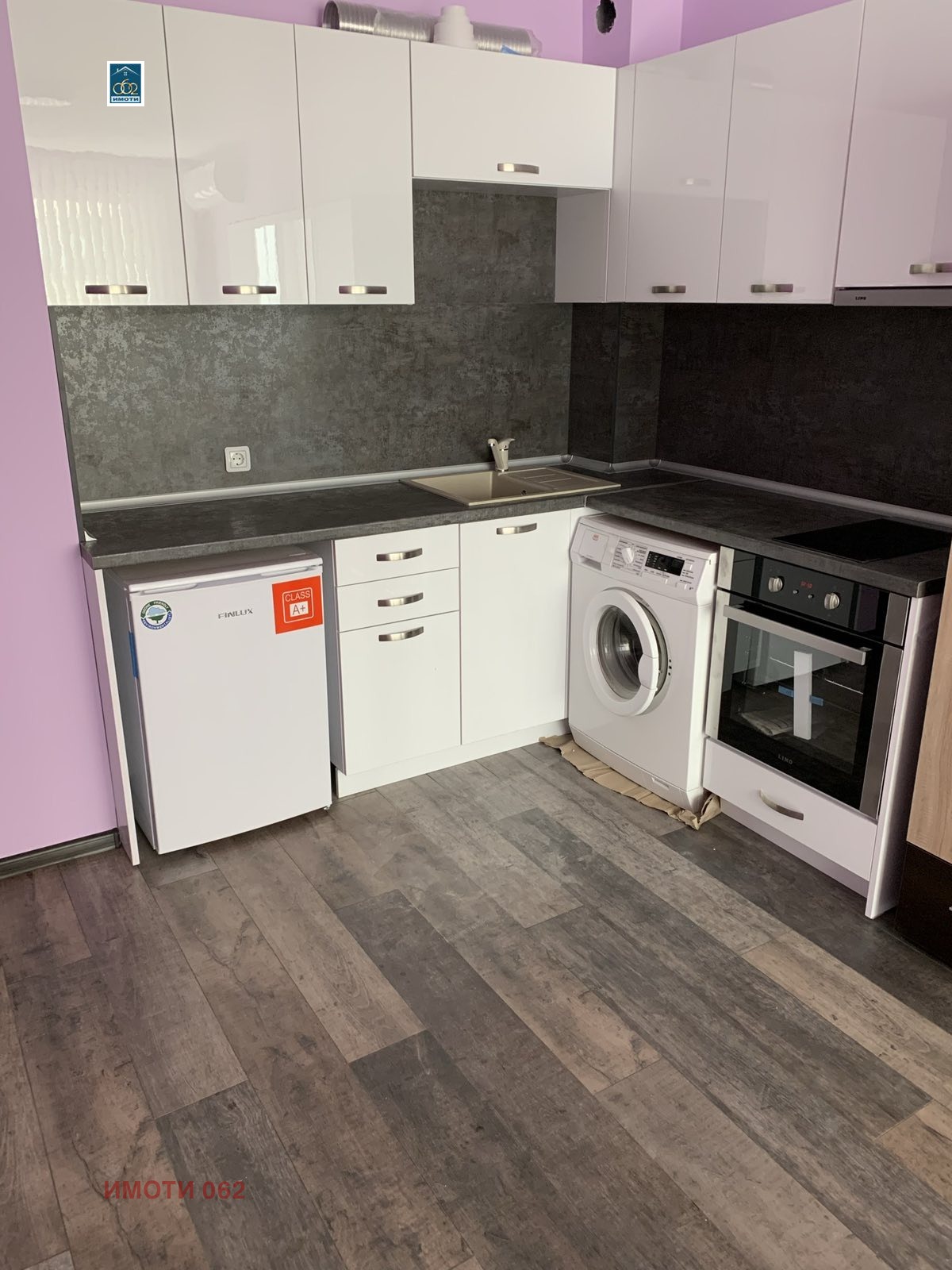 Продава 1-СТАЕН, гр. Велико Търново, Колю Фичето, снимка 3 - Апартаменти - 54690653