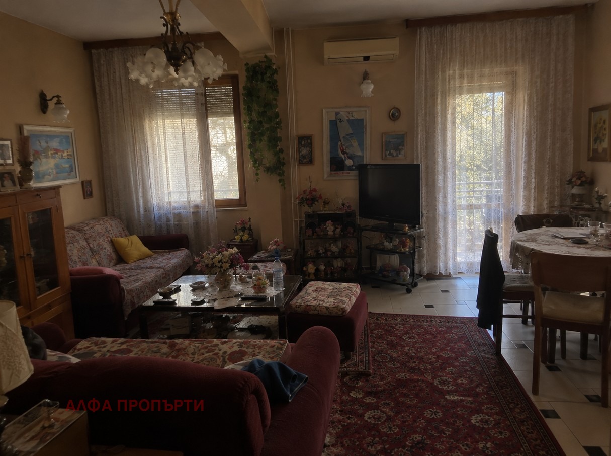 Продава КЪЩА, гр. София, гр. Банкя, снимка 6 - Къщи - 54287685