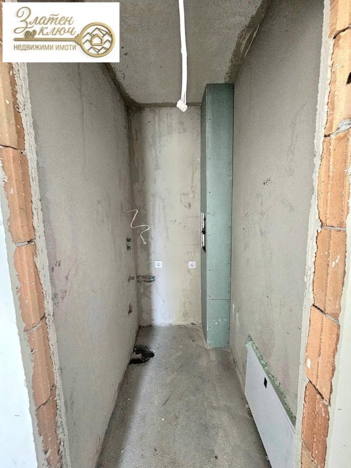 En venta  2 dormitorios Plovdiv , Zapaden , 107 metros cuadrados | 91078107 - imagen [12]
