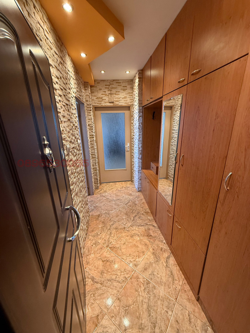 For Sale  3+ bedroom Plovdiv , Tsentar , 115 sq.m | 78510758 - image [2]