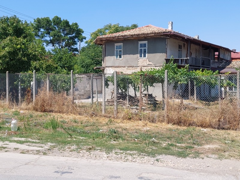 Продава  Къща област Шумен , с. Дибич , 227 кв.м | 53899174