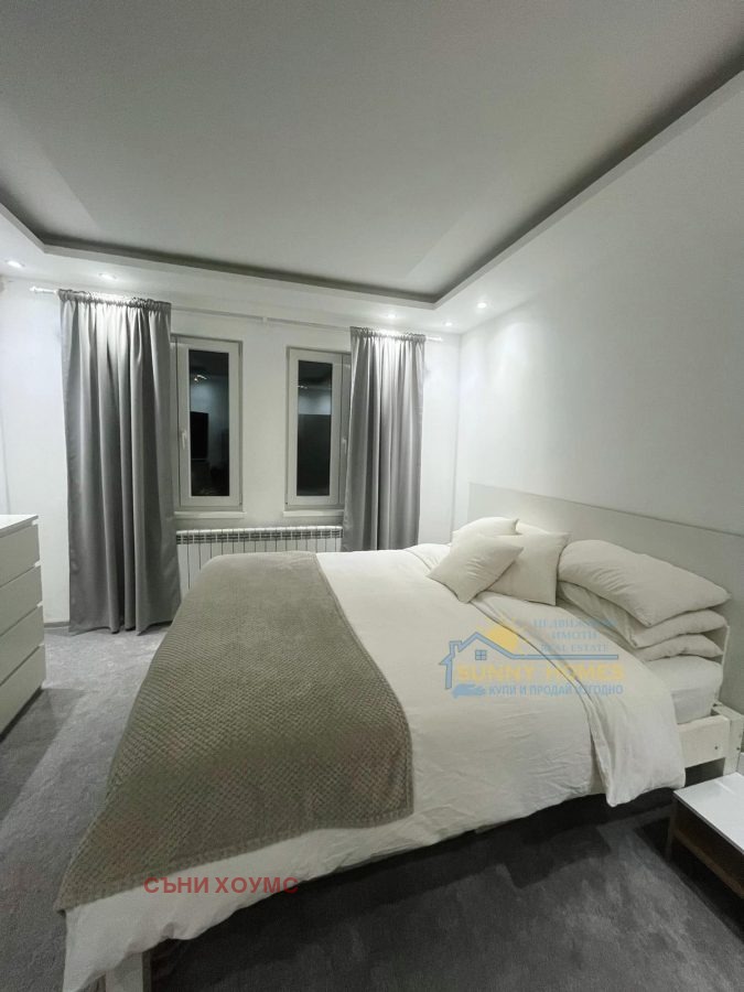 Продава КЪЩА, гр. Велико Търново, Асенов, снимка 2 - Къщи - 52649531