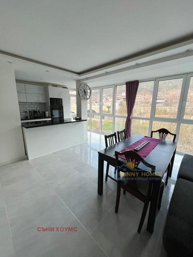 Продава КЪЩА, гр. Велико Търново, Асенов, снимка 13 - Къщи - 52649531