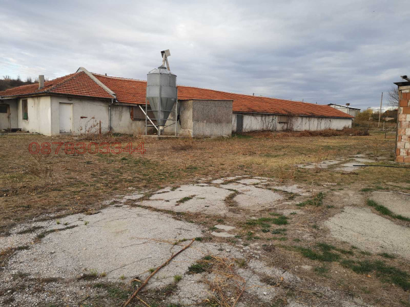 Продава ПРОМ. ПОМЕЩЕНИЕ, с. Сусам, област Хасково, снимка 5 - Производствени сгради - 52779033