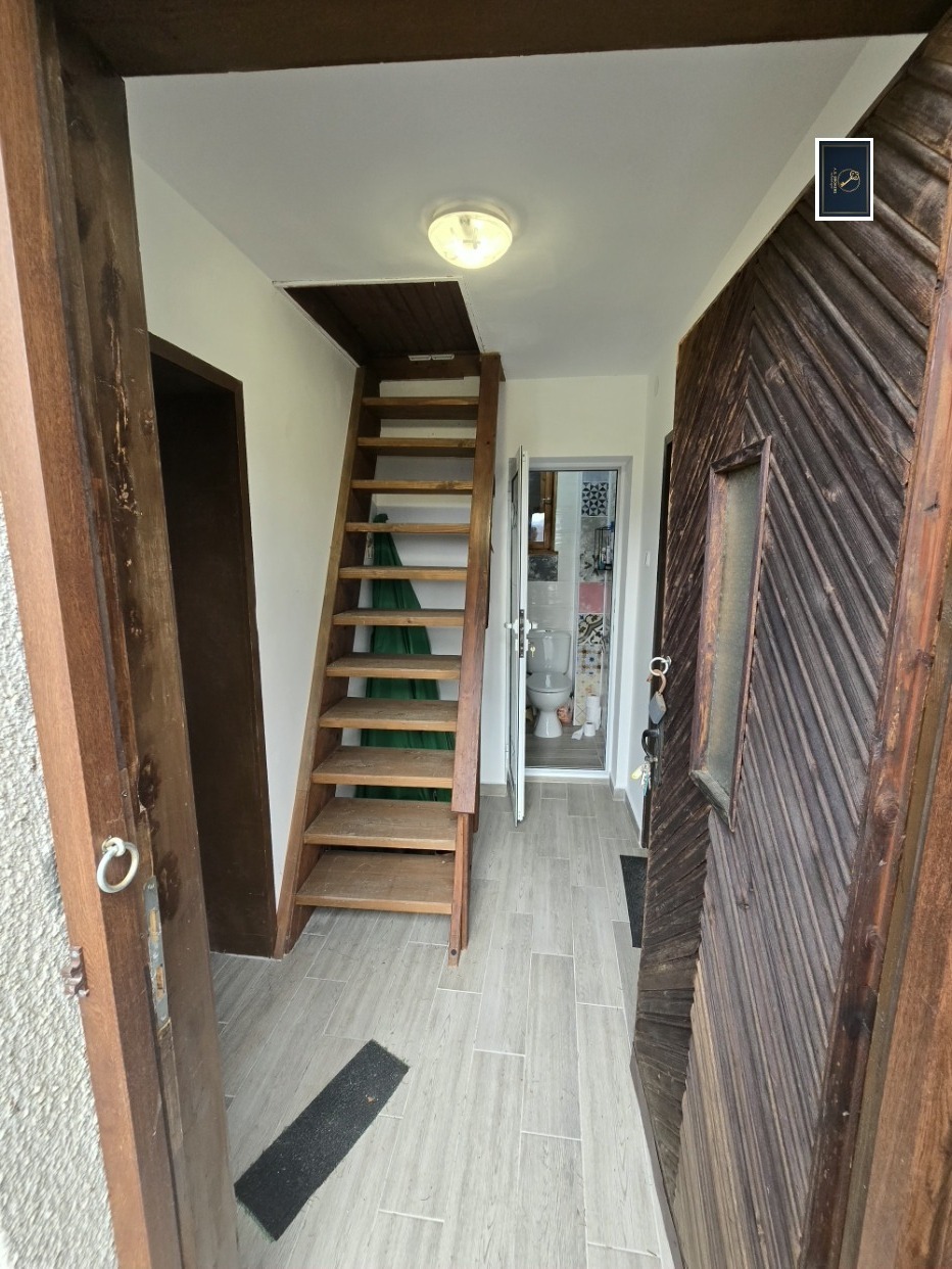 Продава КЪЩА, с. Желен, област София област, снимка 8 - Къщи - 54223308