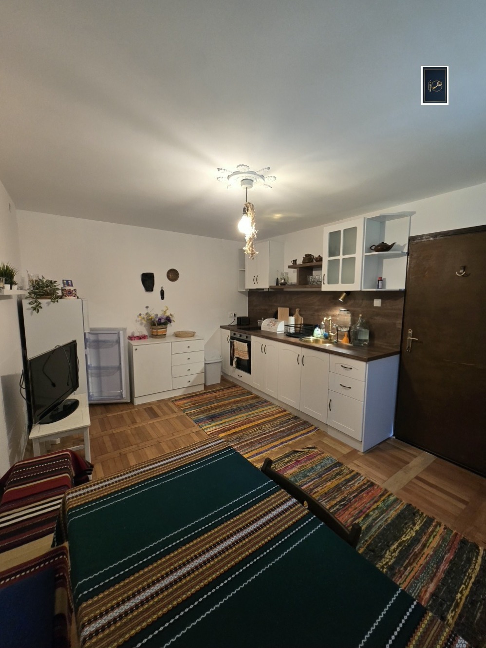 Продава КЪЩА, с. Желен, област София област, снимка 10 - Къщи - 54223308