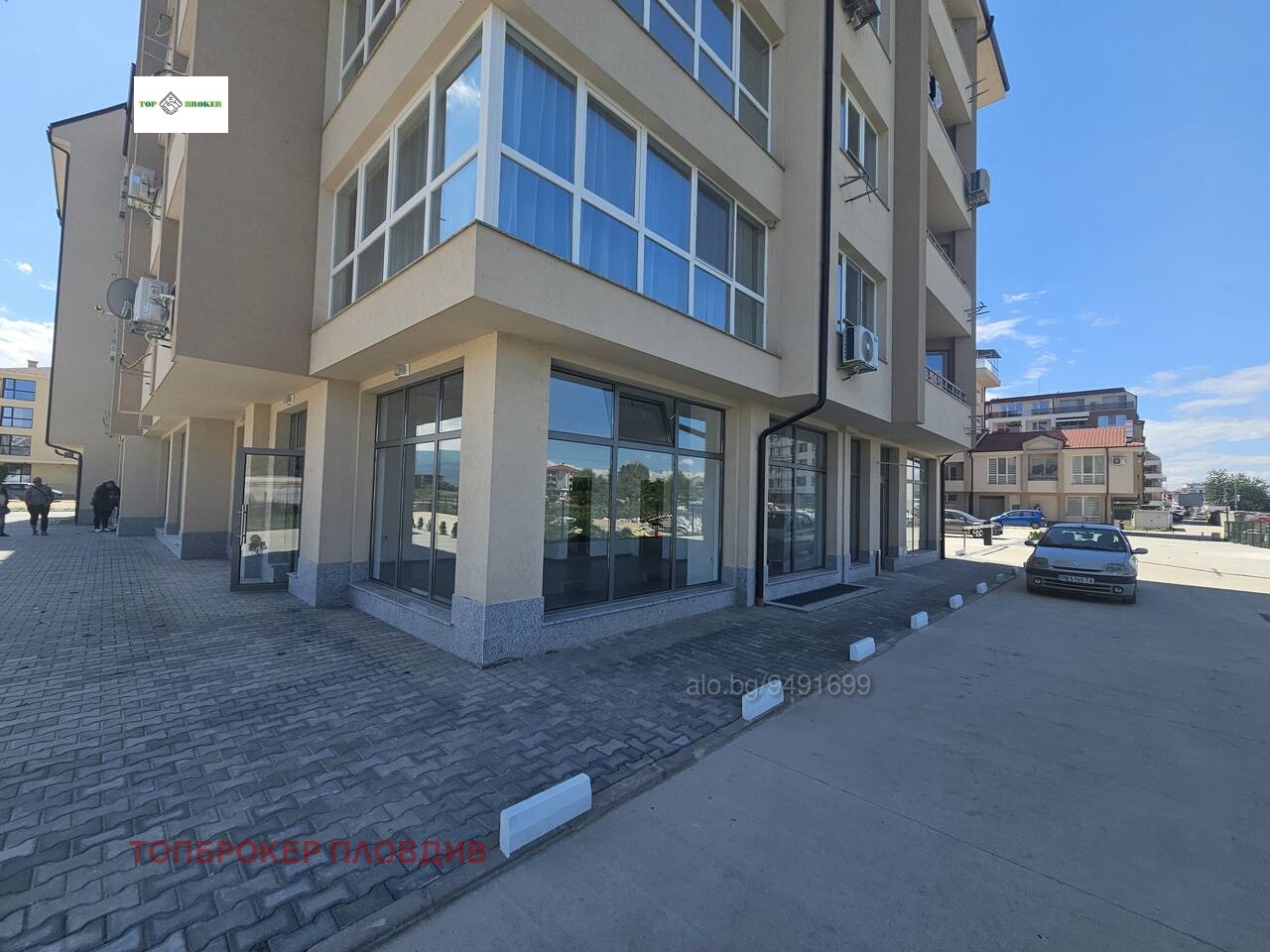 Продава МАГАЗИН, гр. Пловдив, Христо Смирненски, снимка 2 - Магазини - 54693956