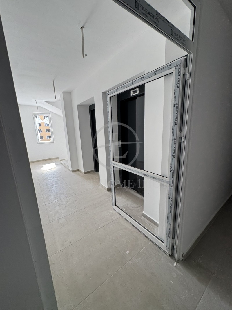 En venta  1 dormitorio Plovdiv , Yuzhen , 73 metros cuadrados | 60037199 - imagen [10]
