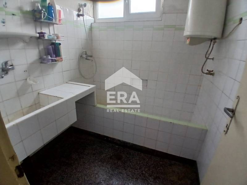 Продава  Етаж от къща област Варна , гр. Аксаково , 220 кв.м | 65246708 - изображение [4]