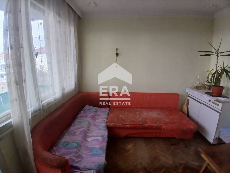 Продава  Етаж от къща област Варна , гр. Аксаково , 220 кв.м | 65246708 - изображение [3]