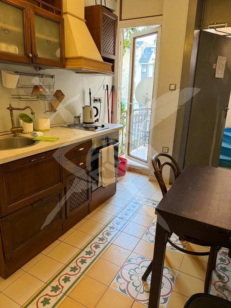 Продава  Къща град София , Център , 382 кв.м | 53994015 - изображение [7]