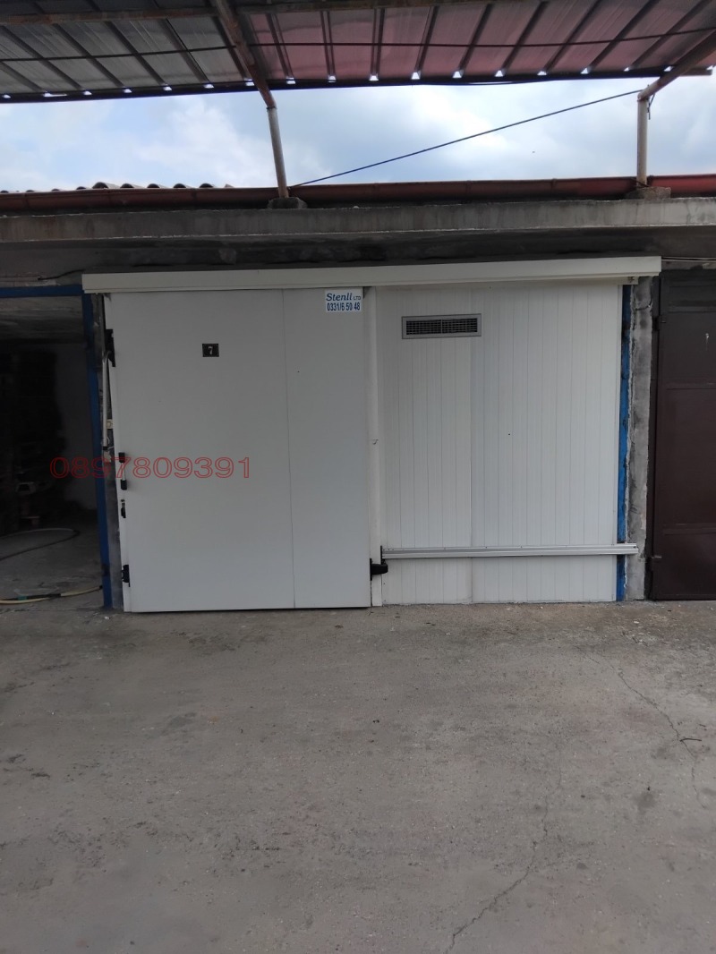Til salgs  Oppbevaring region Plovdiv , Sjerven , 2900 kvm | 40110253 - bilde [15]