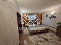 Продава ЕТАЖ ОТ КЪЩА, град Шумен, Център • 153000 € / 299241.99 лв. • 38764772 3