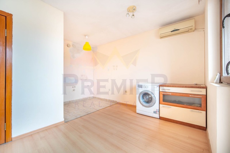 Продава 1-СТАЕН, гр. Варна, Погреби