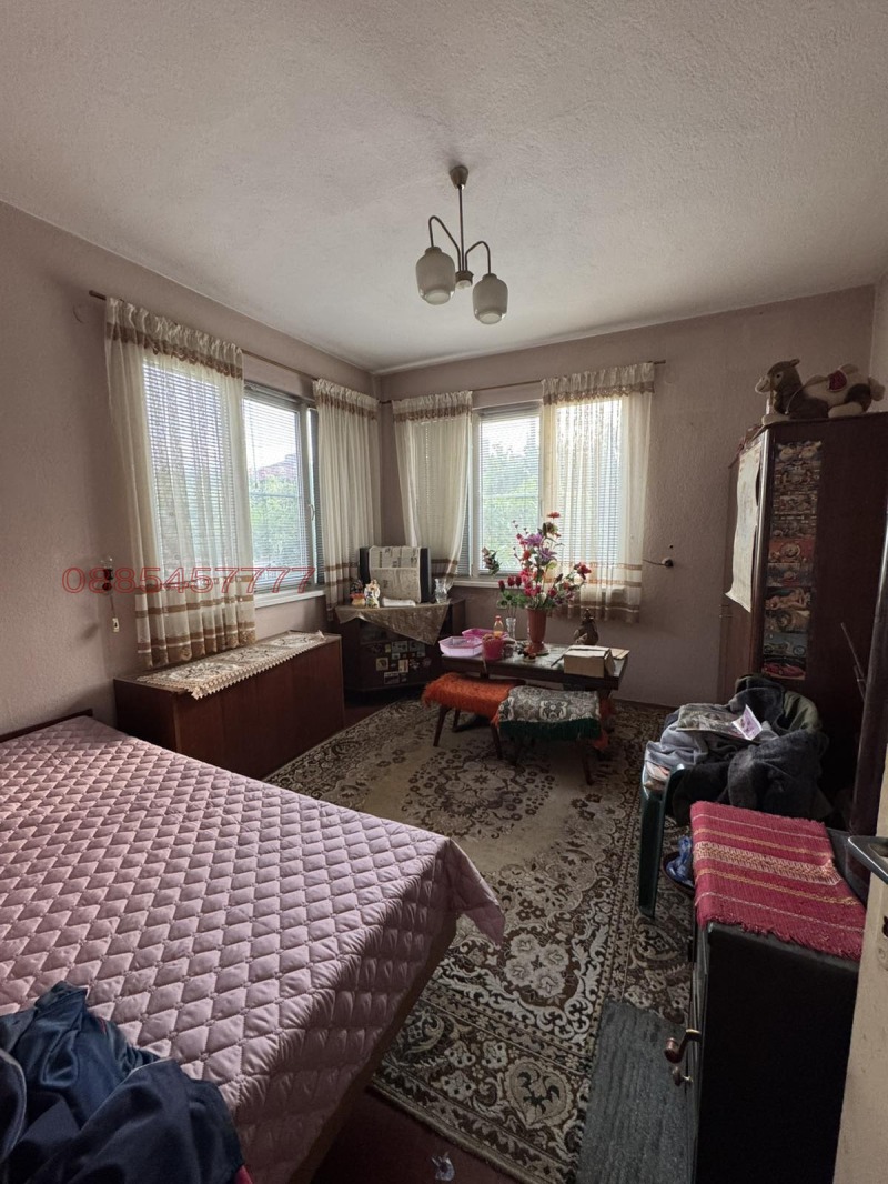 Продава  Етаж от къща област Стара Загора , гр. Казанлък , 139 кв.м | 81951180 - изображение [3]