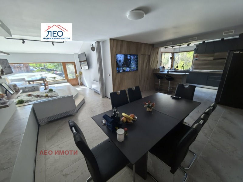 Продава КЪЩА, гр. Дряново, област Габрово, снимка 4 - Къщи - 52556057