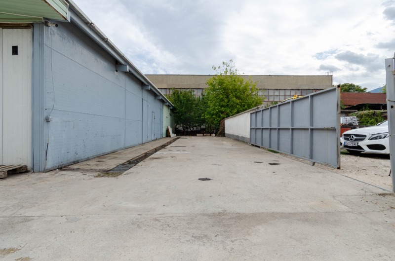 En venta  Edificio industrial región Plovdiv , Asenovgrad , 532 metros cuadrados | 35519170 - imagen [14]