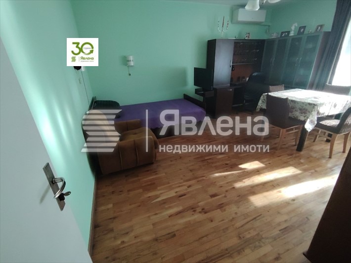 In vendita  2 camere da letto Varna , Chataldga , 80 mq | 42426384