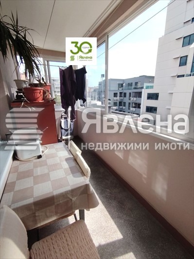 In vendita  2 camere da letto Varna , Chataldga , 80 mq | 42426384 - Immagine [11]