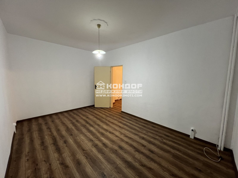 Продава 3-СТАЕН, гр. Пловдив, Въстанически, снимка 10 - Апартаменти - 52401396