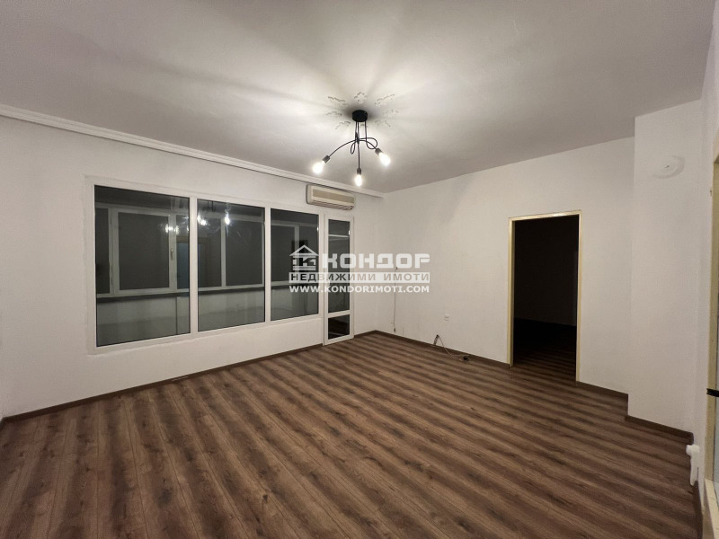 Продава 3-СТАЕН, гр. Пловдив, Въстанически, снимка 9 - Апартаменти - 52401396