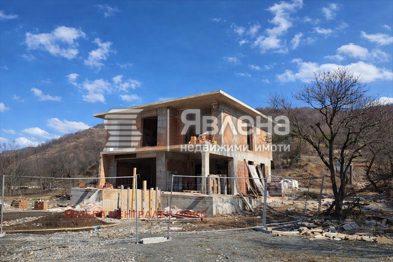 Продава КЪЩА, с. Боснек, област Перник, снимка 4 - Къщи - 53788342