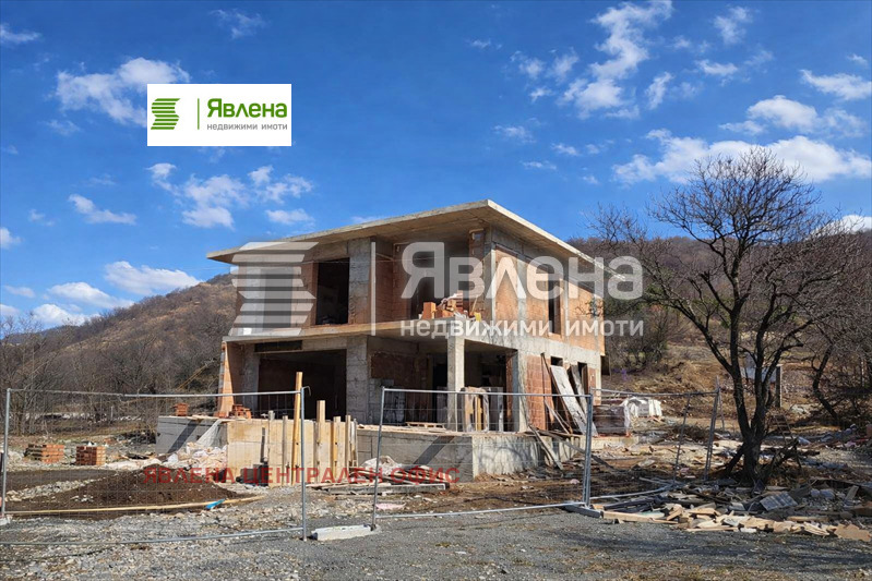 Продава КЪЩА, с. Боснек, област Перник, снимка 4 - Къщи - 53788342