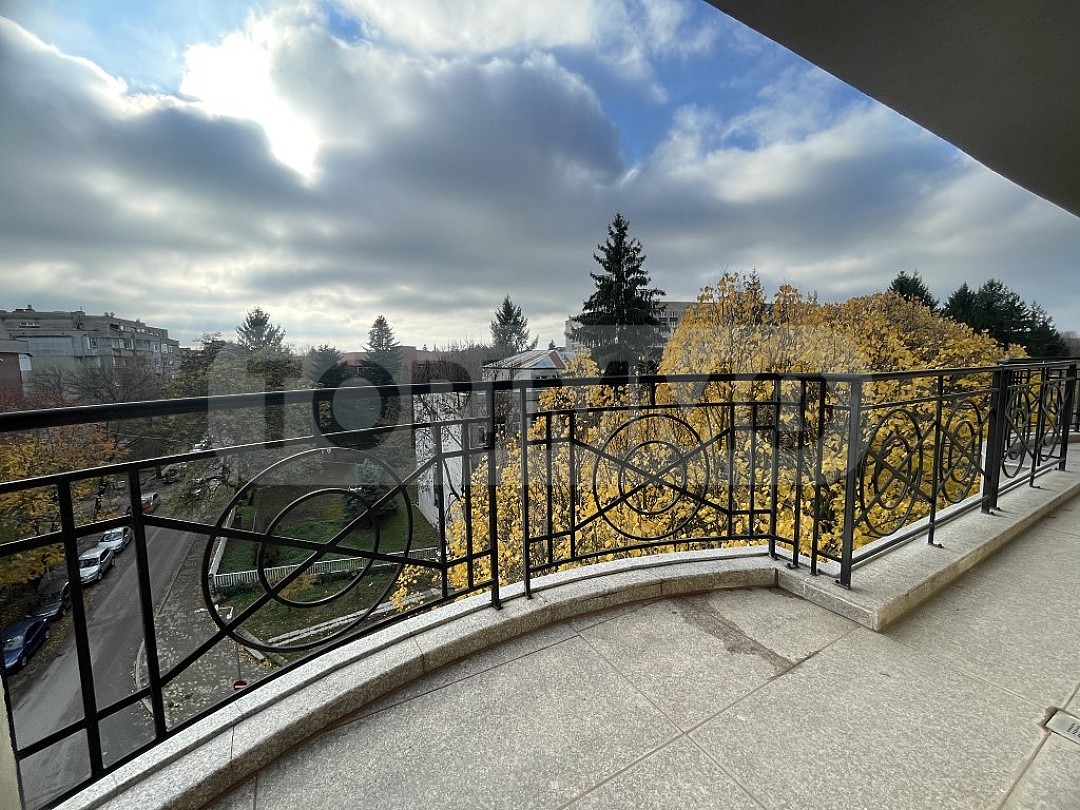 Продава 2-СТАЕН, гр. Добрич, Градска болница, снимка 4 - Апартаменти - 54362537