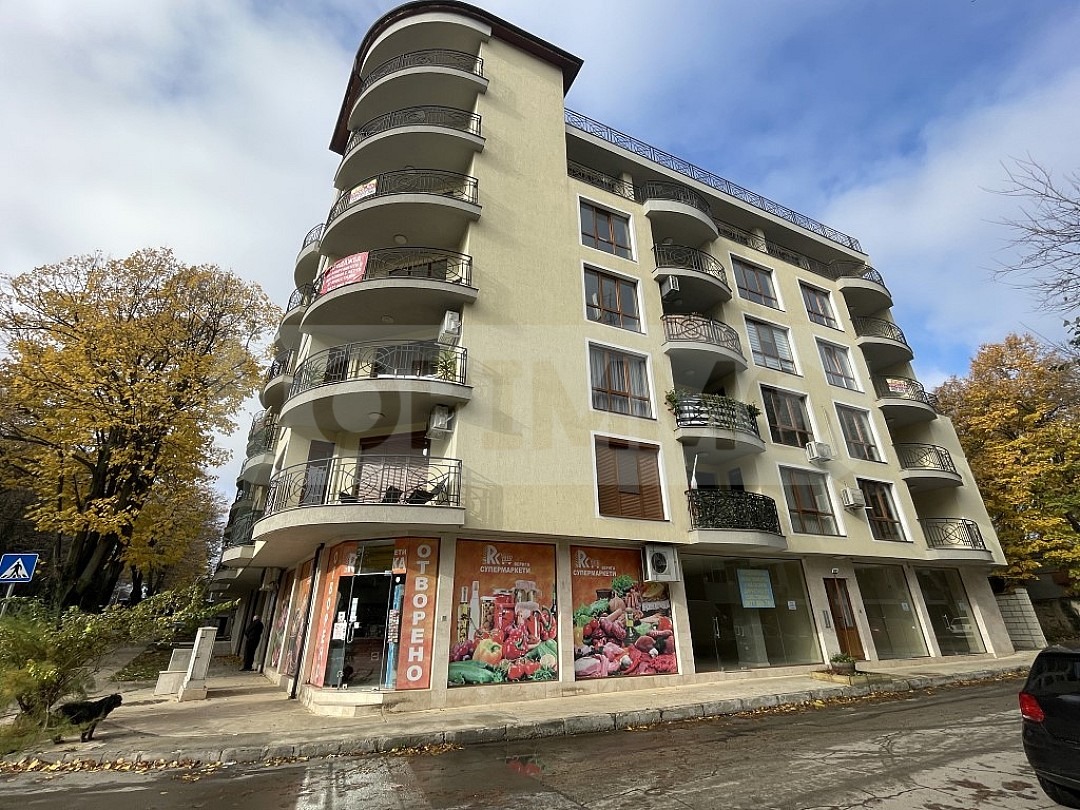 Продава 2-СТАЕН, гр. Добрич, Градска болница, снимка 2 - Апартаменти - 54362537