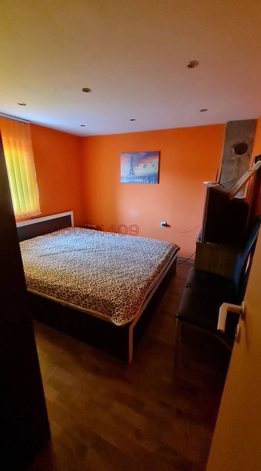 Продава 3-СТАЕН, гр. Русе, Родина 3