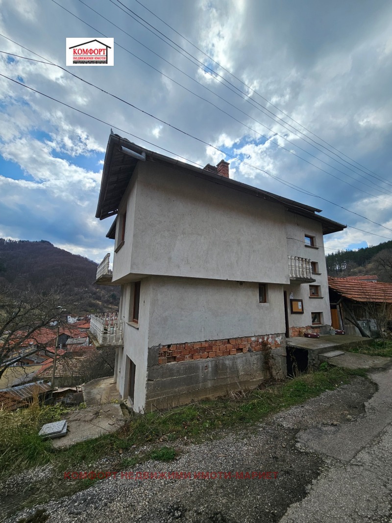 Продава  Къща област Ловеч , с. Шипково , 210 кв.м | 22605513 - изображение [2]