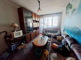 2 bedroom Kolhozen pazar, Varna 5