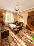 Продава КЪЩА, гр. Перник, Църква, снимка 2