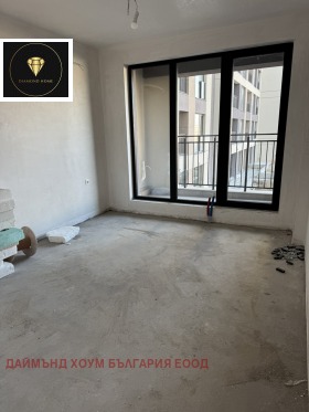 1 chambre Trakiya, Plovdiv