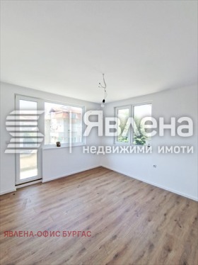 Продажба на етажи от къща в област Бургас — страница 2 - изображение 3 