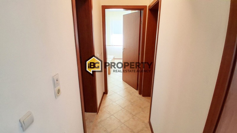 Myytävänä  2 makuuhuonetta Dobrichin alue , Božurets , 114 neliömetriä | 35169113 - kuva [4]