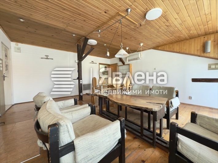 Myytävänä  2 makuuhuonetta Sofia , Tsentar , 98 neliömetriä | 87301218