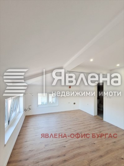 Продава  Етаж от къща област Бургас , гр. Поморие , 182 кв.м | 55330166 - изображение [11]